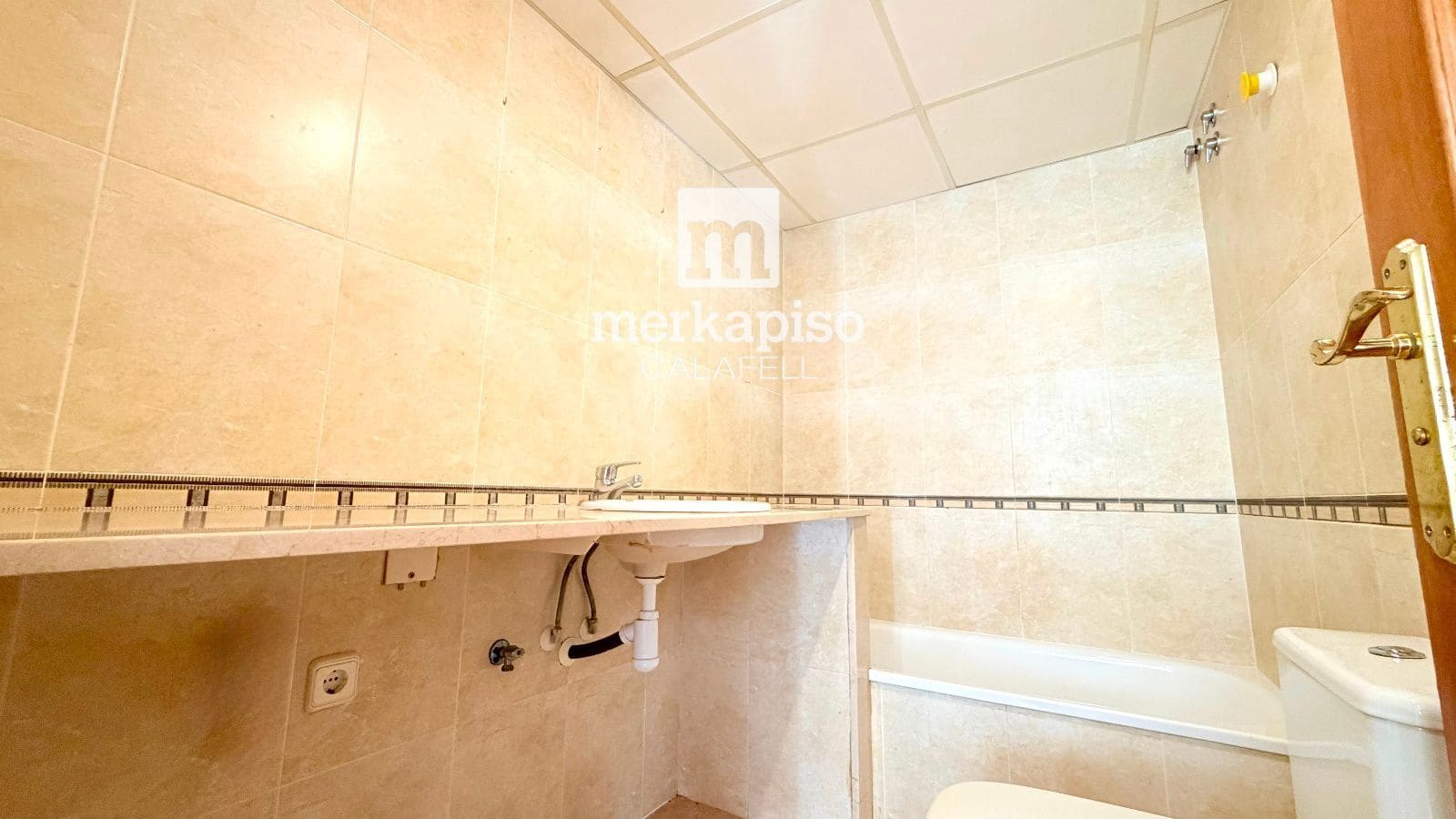 2 bedroom Flat for sale in El Vendrell - € 190,000 (Ref: 9841880)