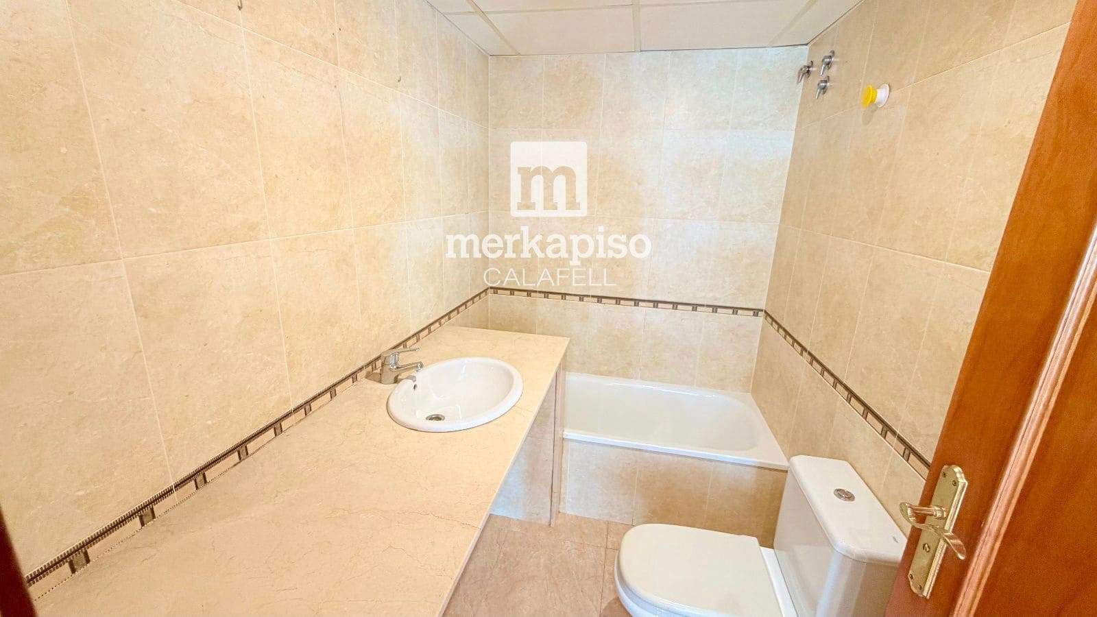 2 bedroom Flat for sale in El Vendrell - € 190,000 (Ref: 9841880)