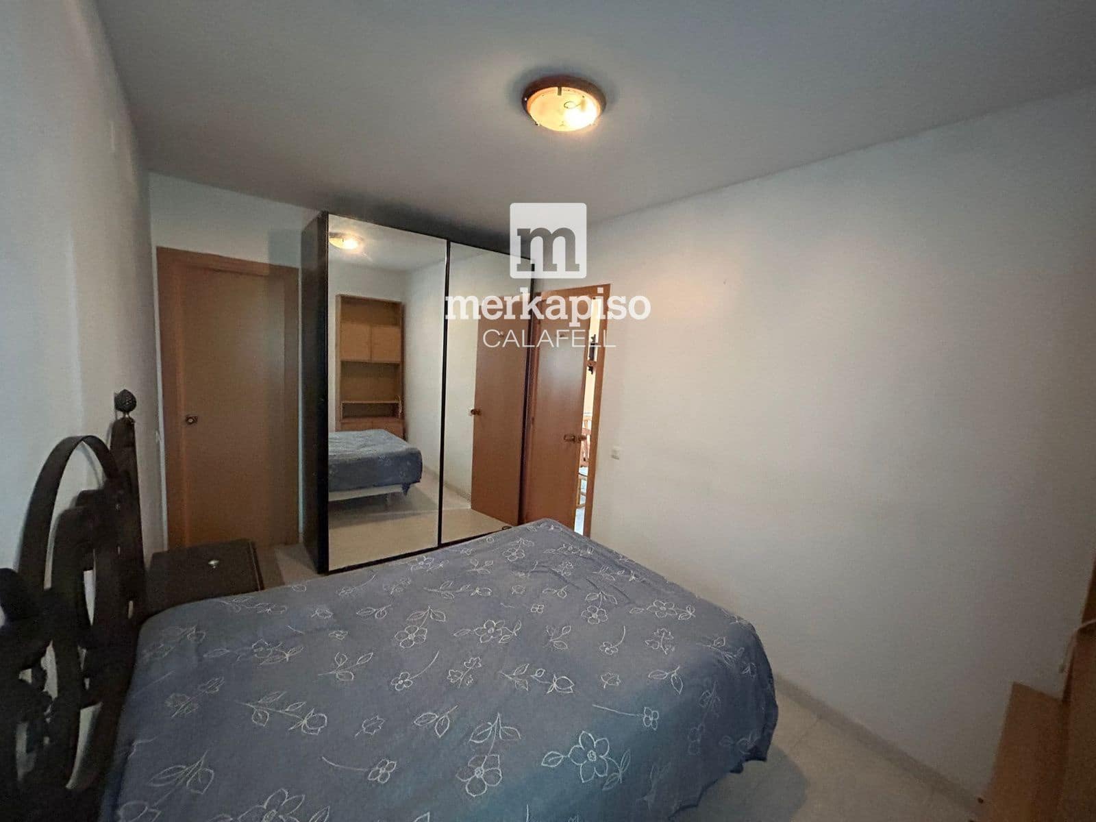 Piso de 3 habitaciones en Calafell en venta con piscina garaje - 239.000 € (Ref: 9841881)