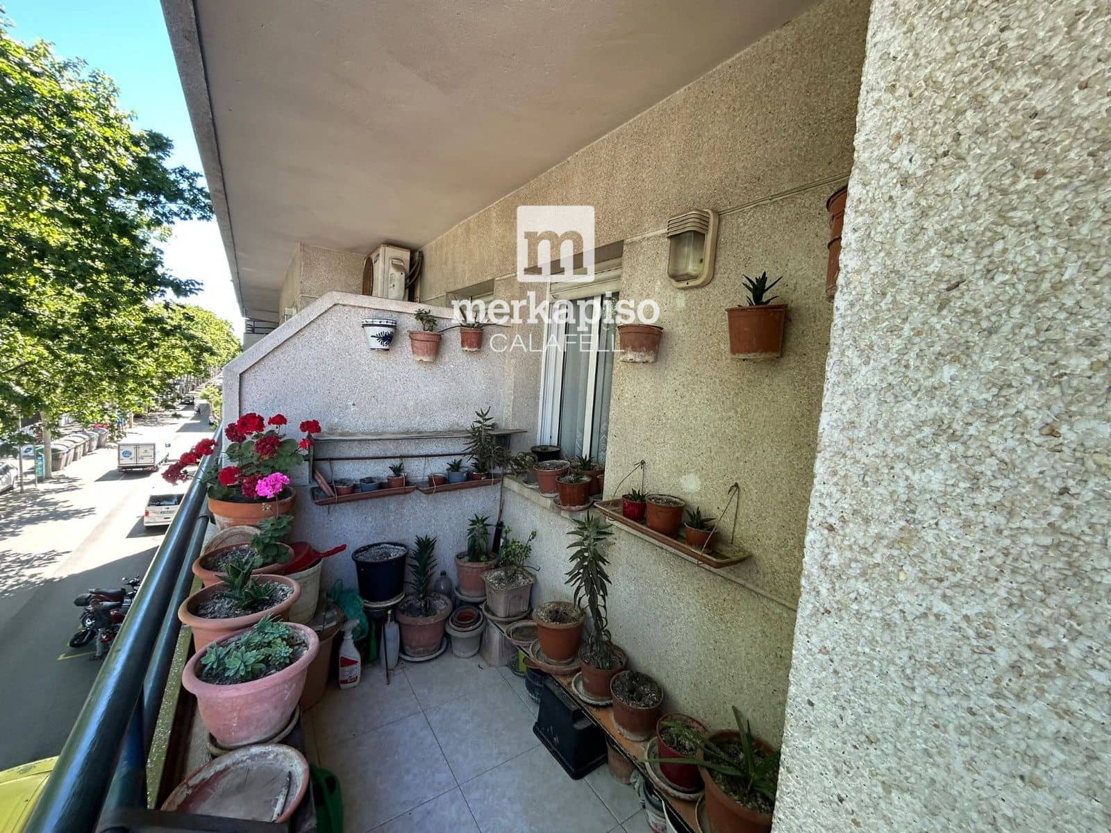Piso de 3 habitaciones en Calafell en venta con piscina garaje - 239.000 € (Ref: 9841881)