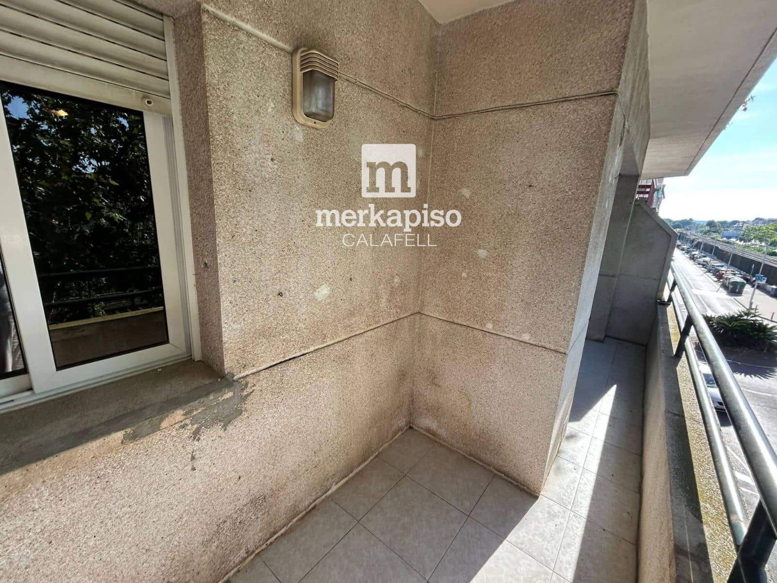 Piso de 3 habitaciones en Calafell en venta con piscina garaje - 225.000 € (Ref: 9841881)