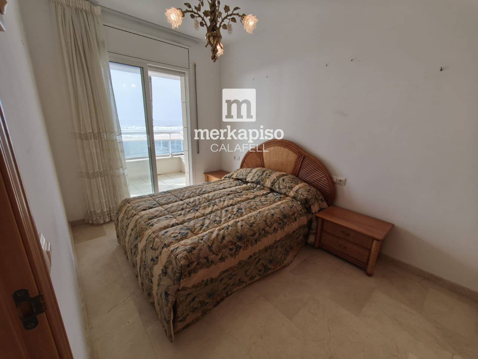 Piso de 4 habitaciones en Calafell en venta con garaje - 499.000 € (Ref: 9841882)