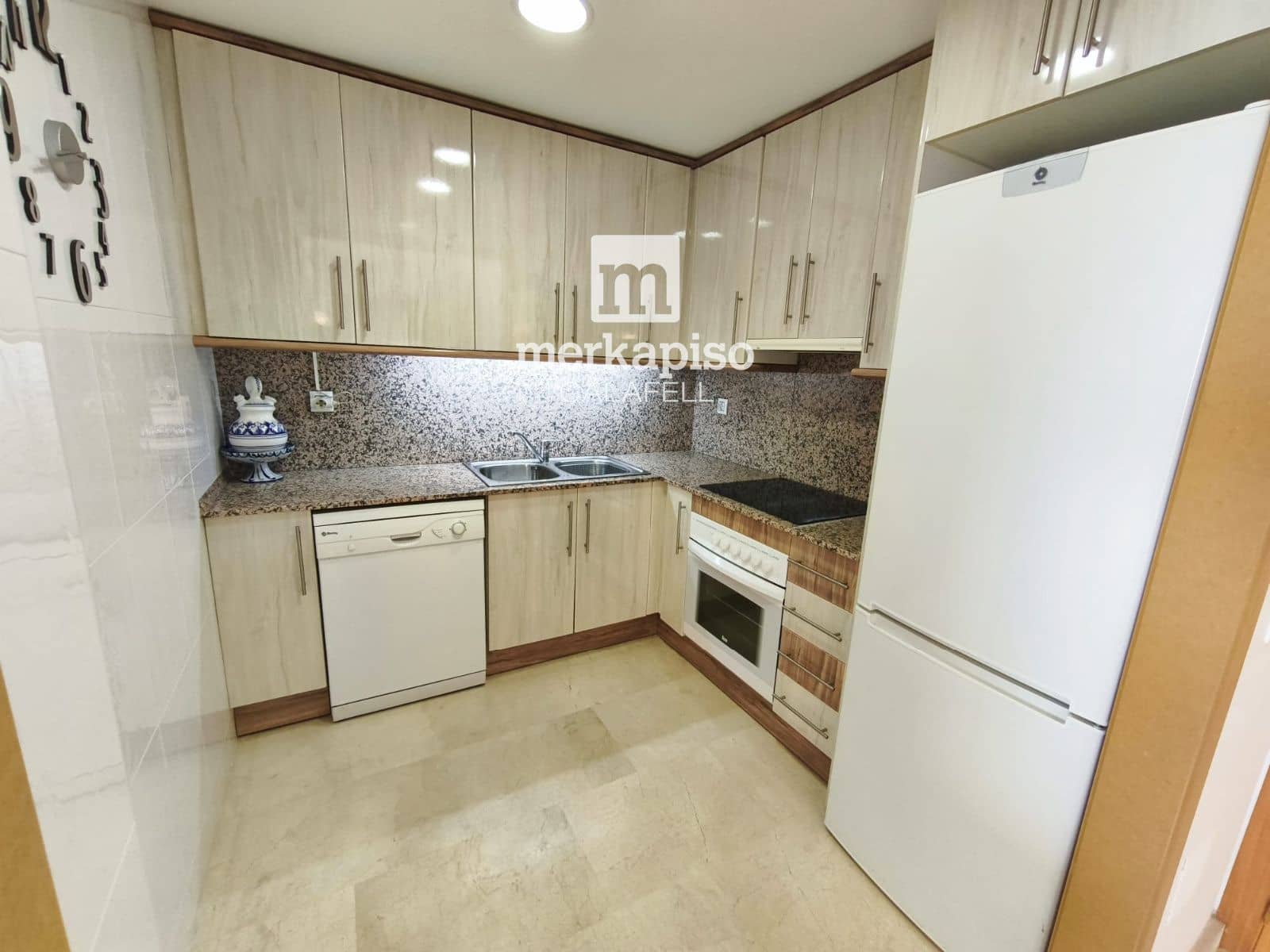 Piso de 4 habitaciones en Calafell en venta con garaje - 499.000 € (Ref: 9841882)