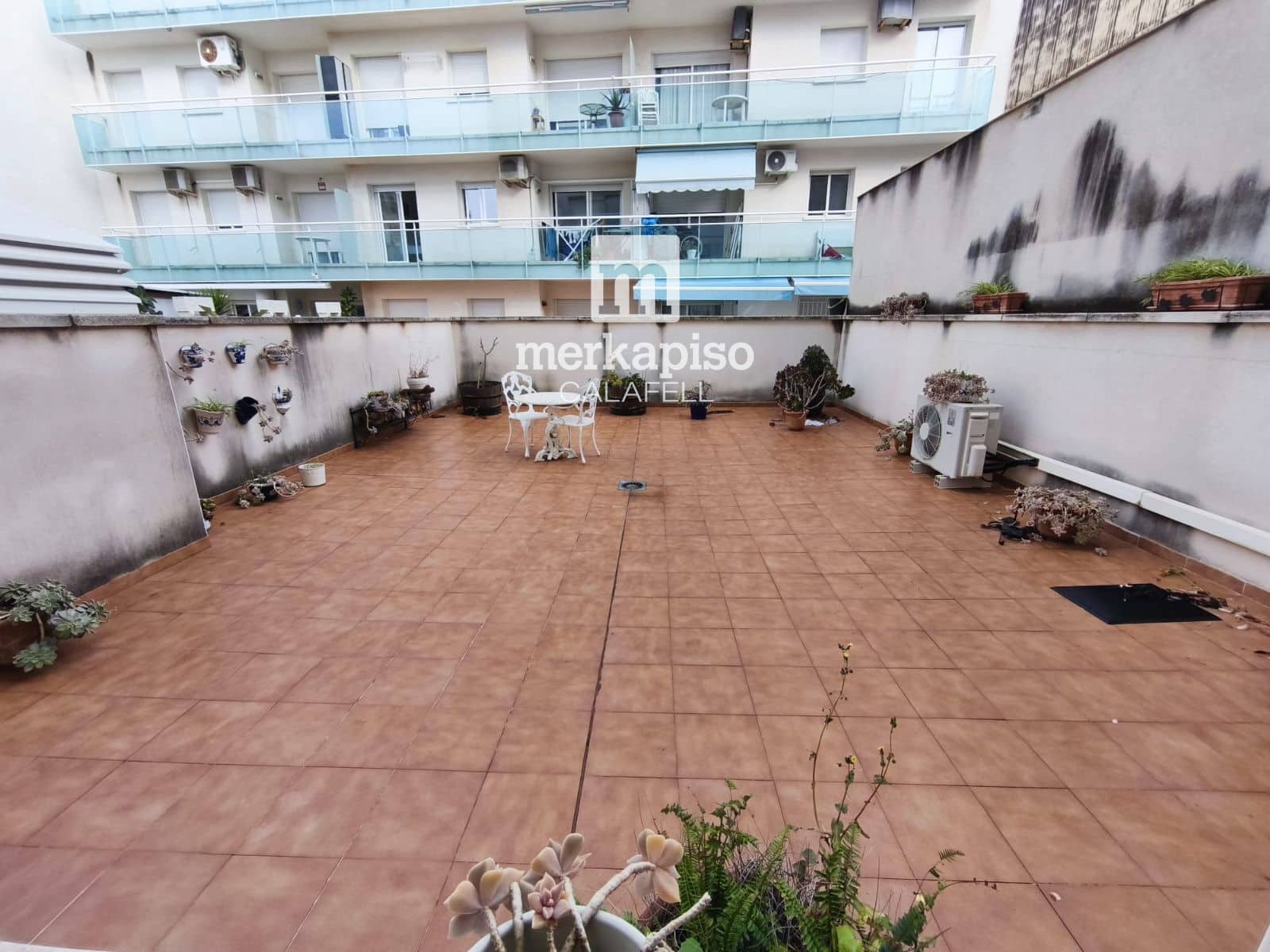 Piso de 4 habitaciones en Calafell en venta con garaje - 499.000 € (Ref: 9841882)