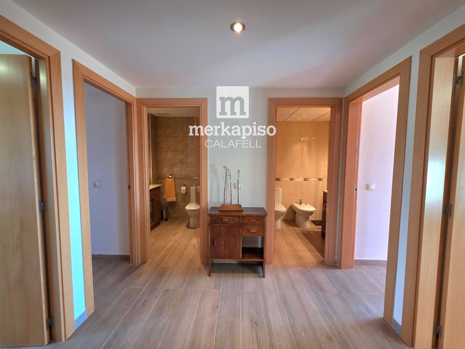 4 makuuhuone Omakotitalo myytävänä paikassa La Nou de Gaia mukana 
autotalli - 299 999 € (Ref: 9853070)