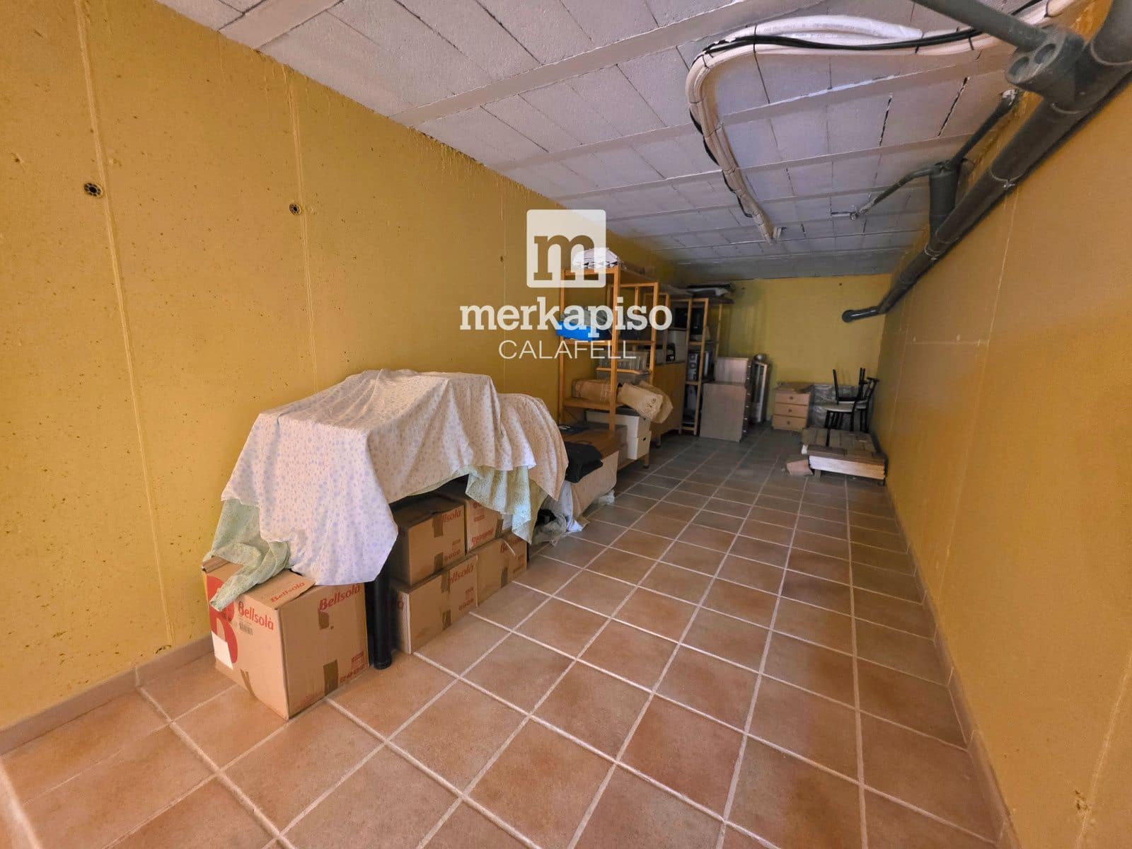 4 makuuhuone Omakotitalo myytävänä paikassa La Nou de Gaia mukana 
autotalli - 299 999 € (Ref: 9853070)