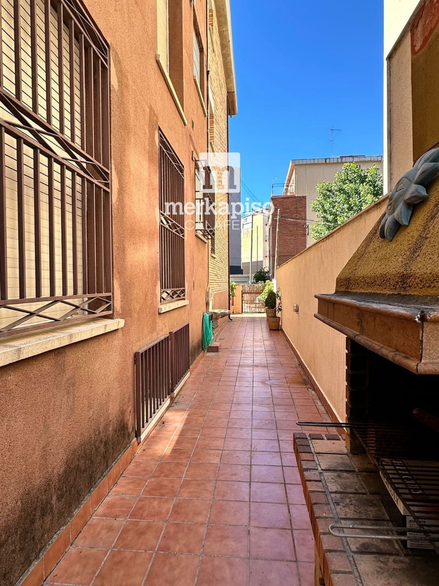 3 bedroom Flat for sale in Calafell - € 275,000 (Ref: 9854643)