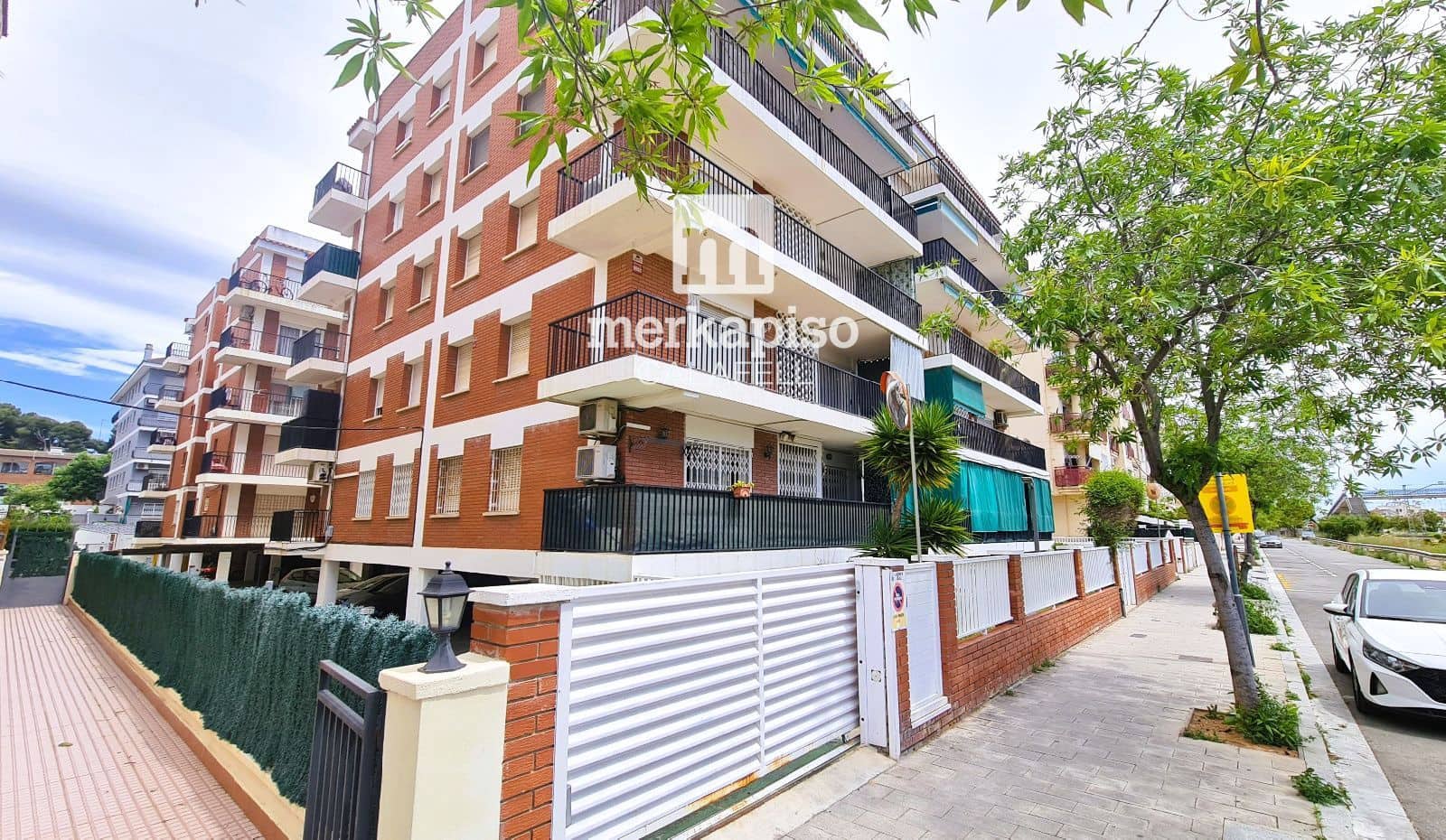 3 soveværelse Lejlighed til salg i Calafell med garage - € 175.000 (Ref: 9856049)