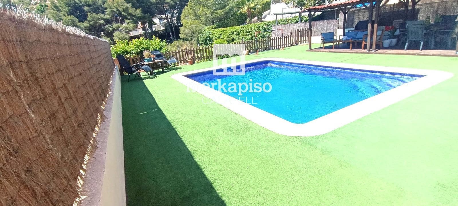 4 bedroom Villa for sale in Segur de Calafell with pool garage - € 369,000 (Ref: 9863446)
