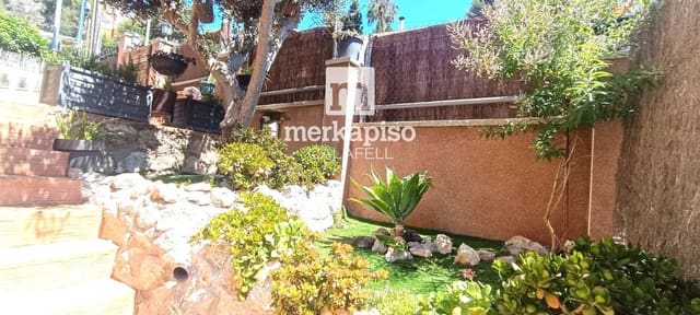 4 soveværelse Villa til salg i Segur de Calafell, Calafell med swimmingpool garage - € 369.000 (Ref: 9863446)
