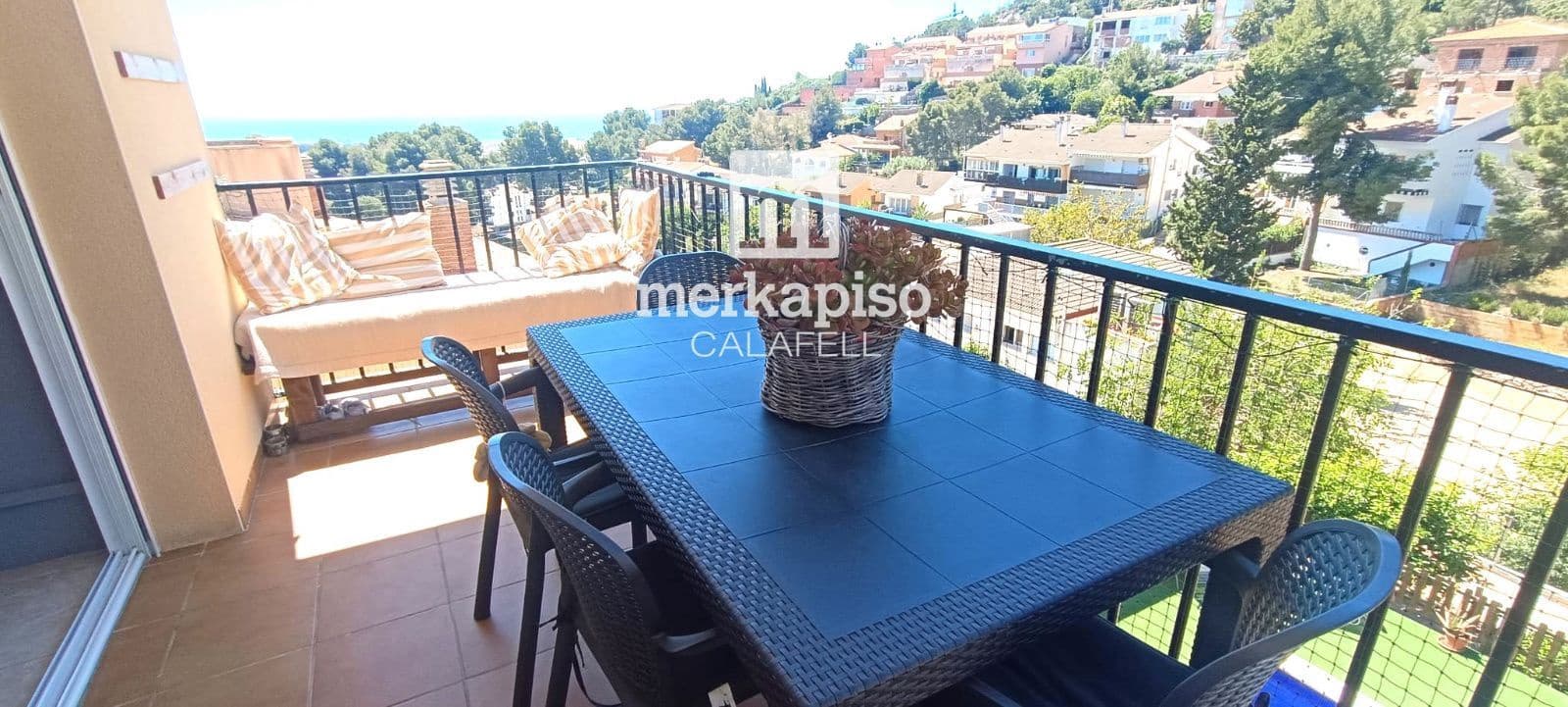 4 bedroom Villa for sale in Segur de Calafell with pool garage - € 369,000 (Ref: 9863446)