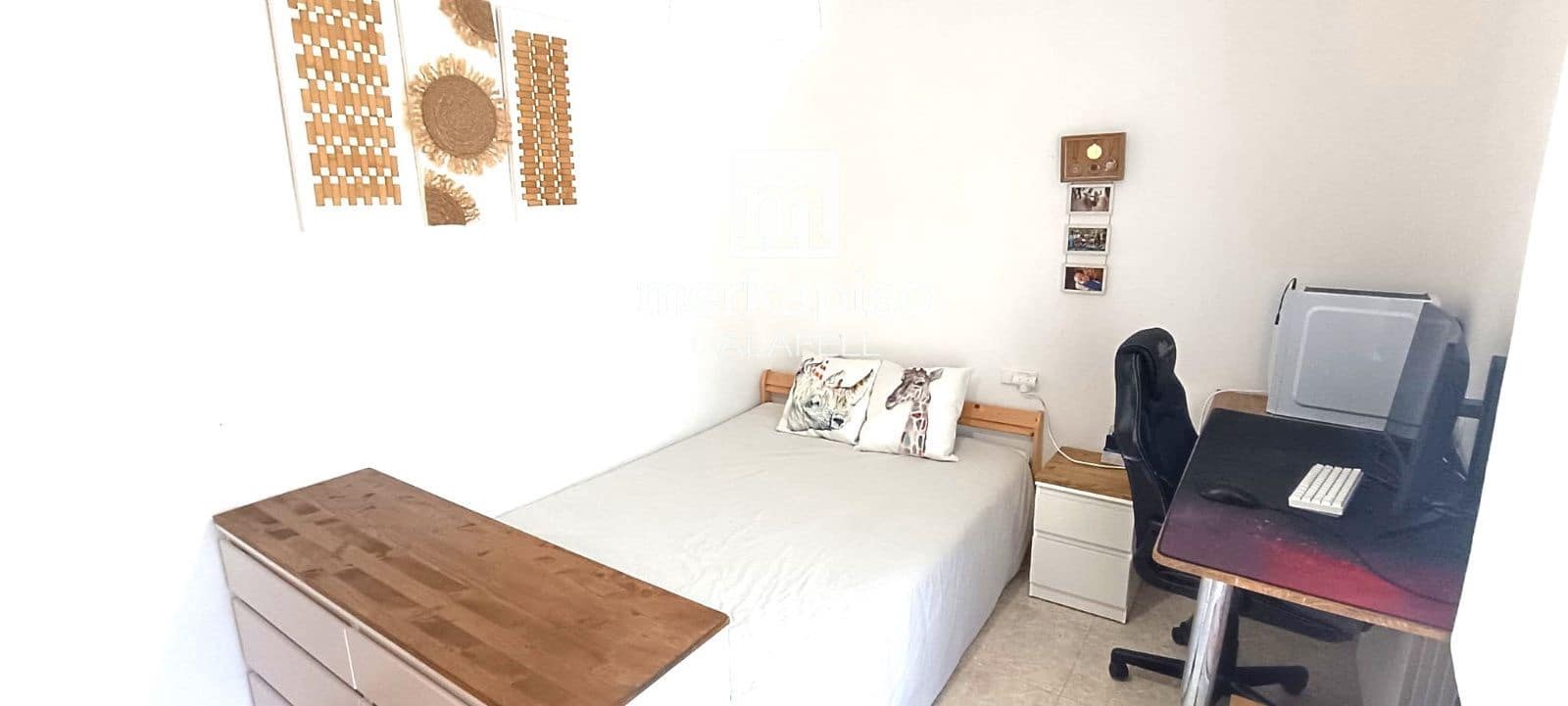 4 bedroom Villa for sale in Segur de Calafell with pool garage - € 369,000 (Ref: 9863446)