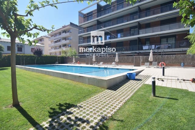 Piso de 3 habitaciones en Calafell en venta con piscina garaje - 569.000 € (Ref: 9865568)