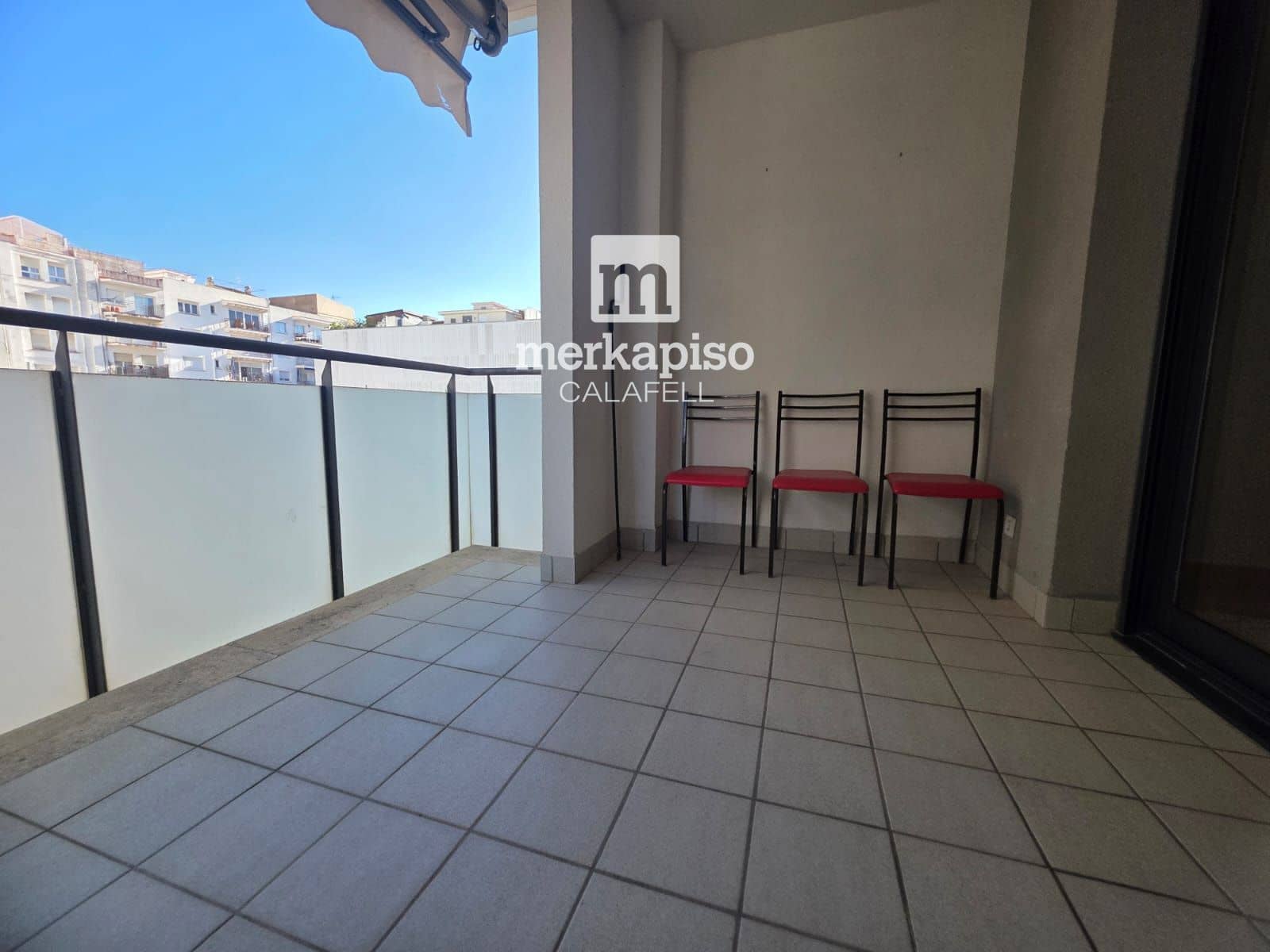 3 bedroom Flat for sale in Calafell with garage - € 260,000 (Ref: 9873879)