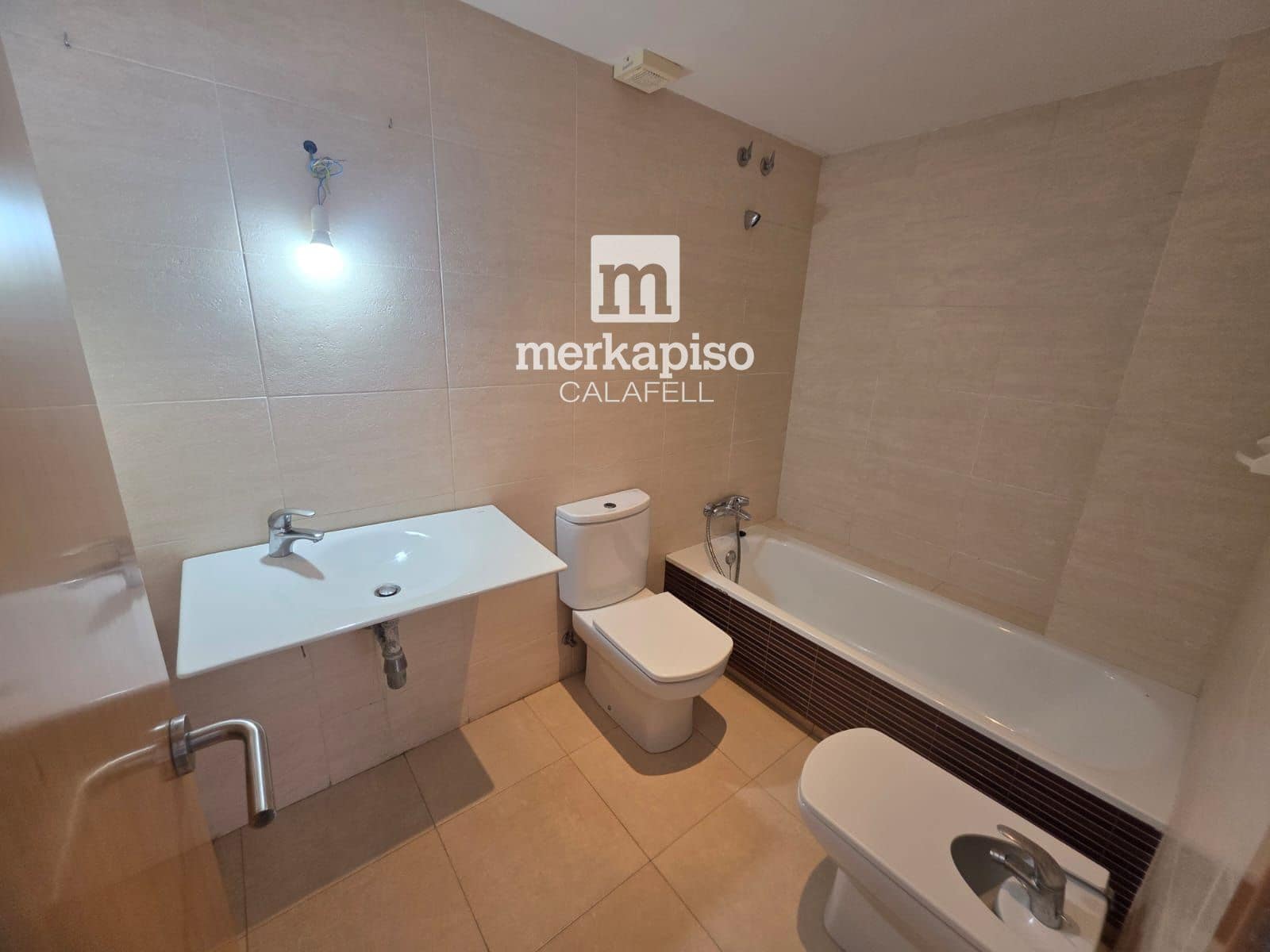 3 bedroom Flat for sale in Calafell with garage - € 260,000 (Ref: 9873879)