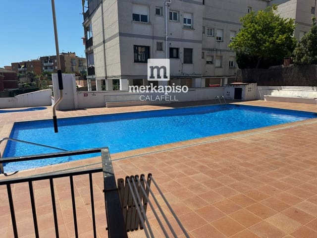 2 quarto Apartamento para venda em Segur de Calafell, Calafell com piscina - 150 000 € (Ref: 9877263)
