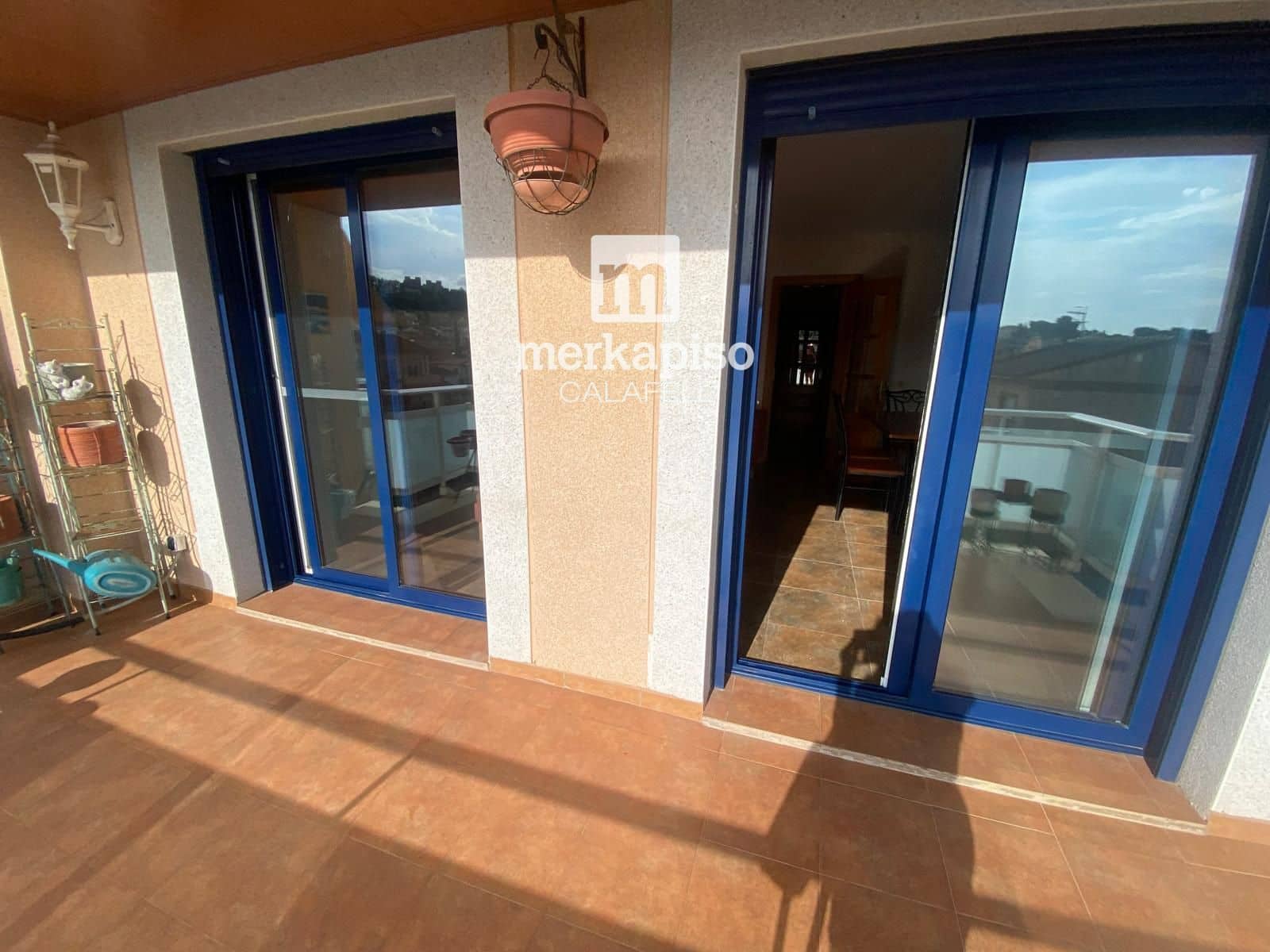 4 bedroom Townhouse for rent in Calafell with garage - € 1,100 (Ref: 9883863)