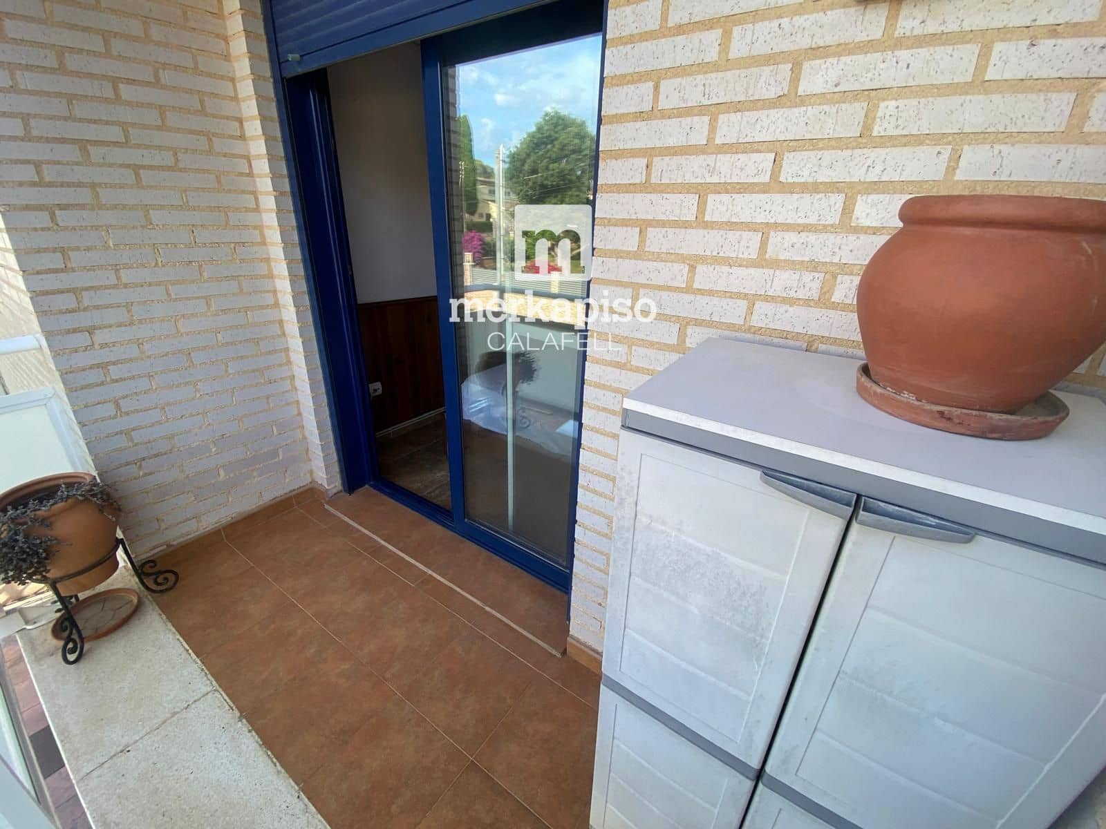 4 bedroom Townhouse for rent in Calafell with garage - € 1,100 (Ref: 9883863)