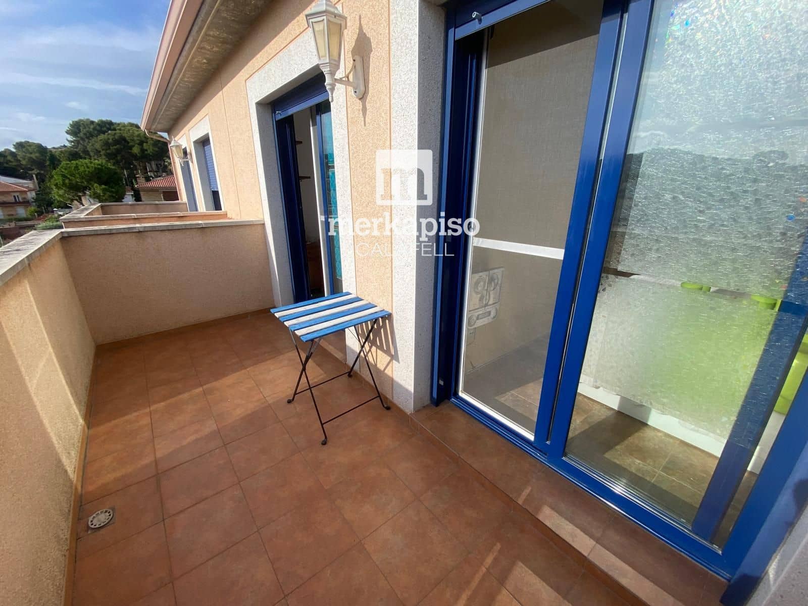 4 bedroom Townhouse for rent in Calafell with garage - € 1,100 (Ref: 9883863)