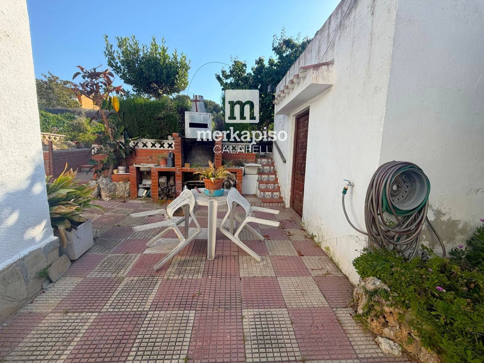 2 slaapkamer Villa te koop in El Montmell met garage - € 159.000 (Ref: 9891077)