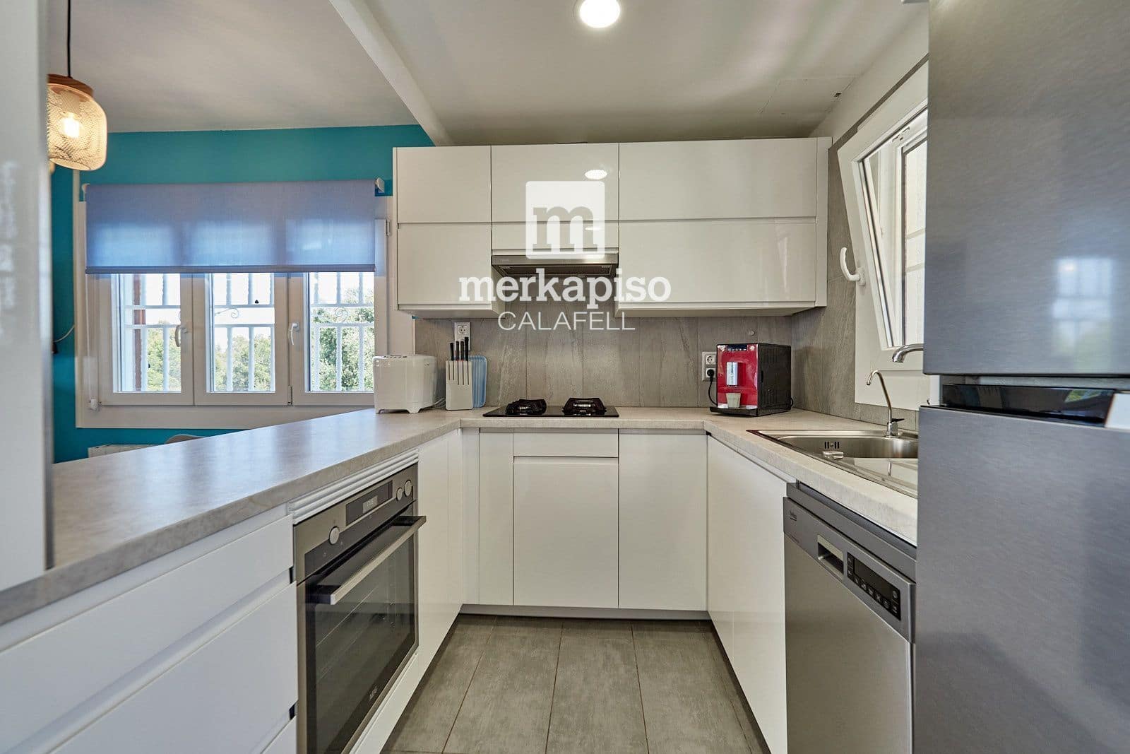2 sypialnia Willa na sprzedaż w El Vendrell z basenem garażem - 250 000 € (Ref: 9894961)