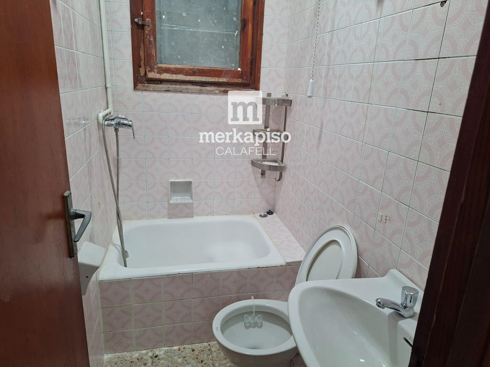 2 bedroom Flat for sale in Cunit with garage - € 138,000 (Ref: 9902132)