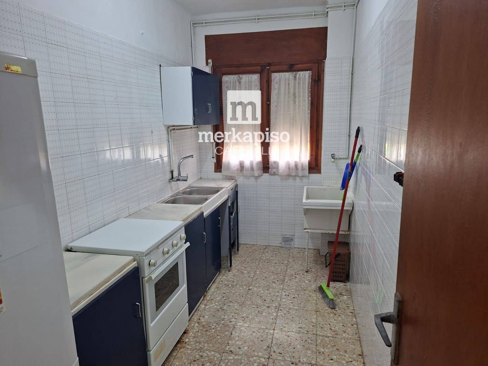 2 bedroom Flat for sale in Cunit with garage - € 138,000 (Ref: 9902132)