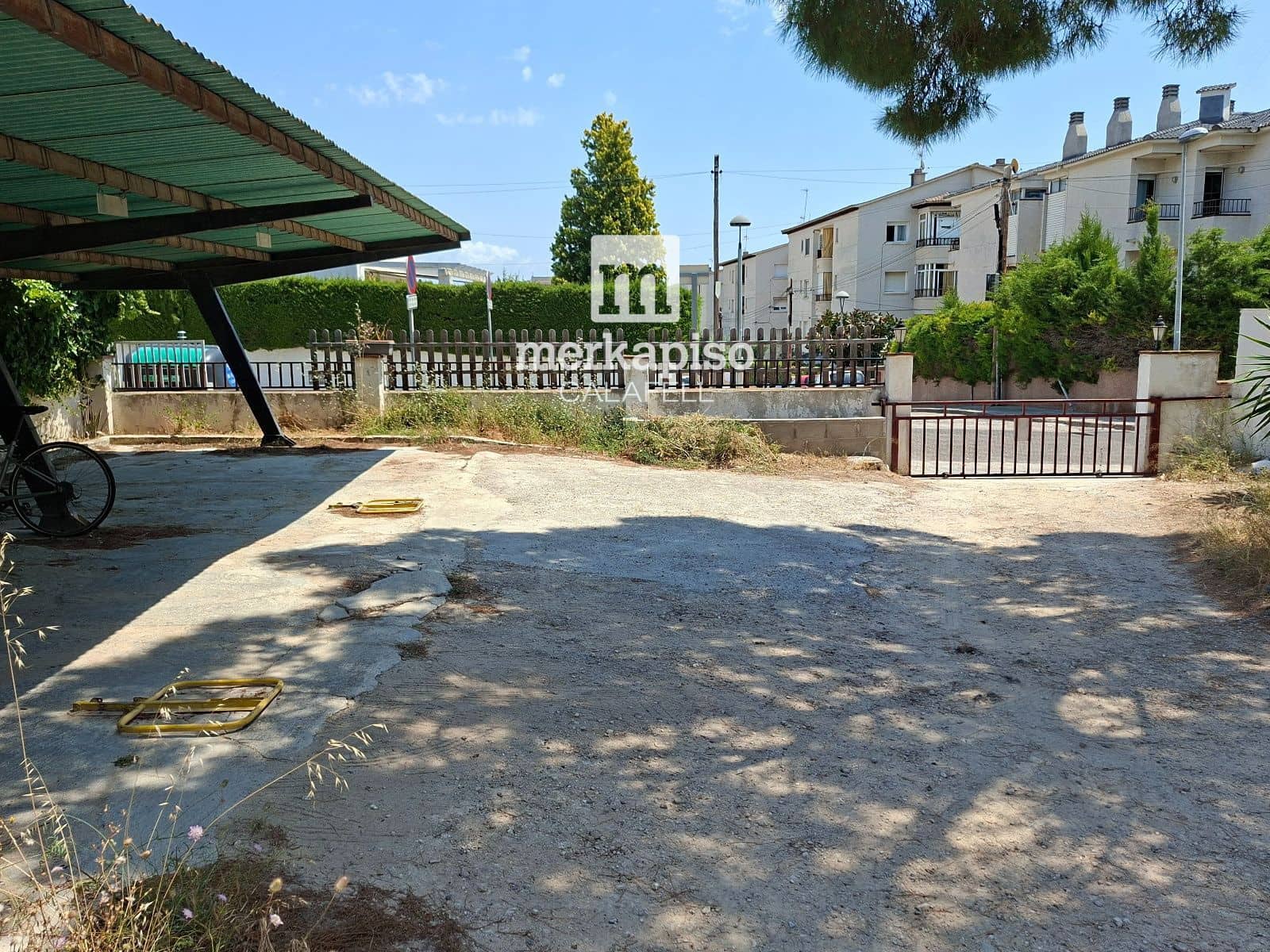 2 bedroom Flat for sale in Cunit with garage - € 138,000 (Ref: 9902132)