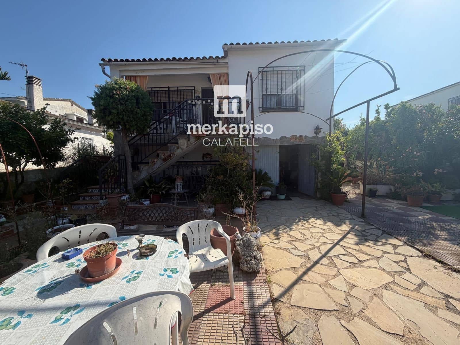 Chalet de 4 habitaciones en Calafell en venta con piscina garaje - 255.000 € (Ref: 9902133)