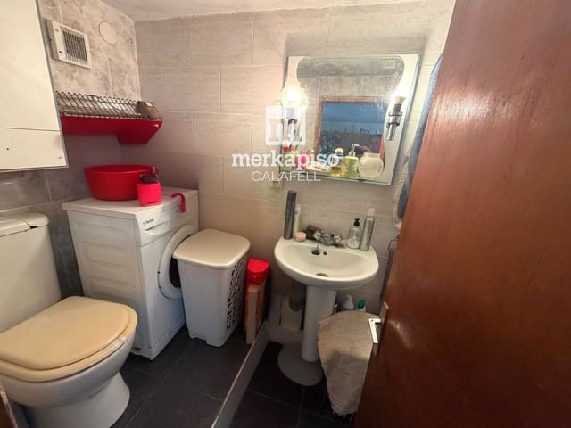 Chalet de 4 habitaciones en Calafell en venta con piscina garaje - 255.000 € (Ref: 9902133)