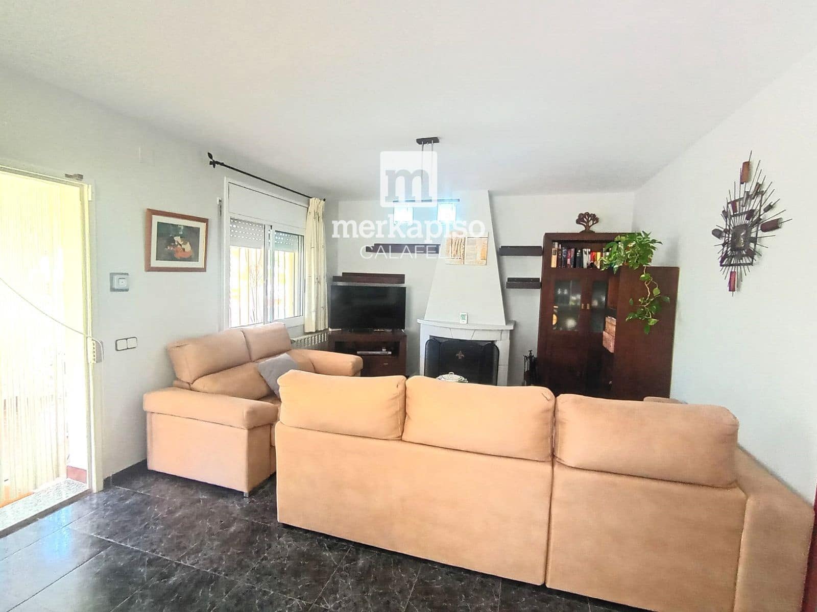 4 slaapkamer Villa te koop in Castellet i la Gornal - € 293.552 (Ref: 9911763)