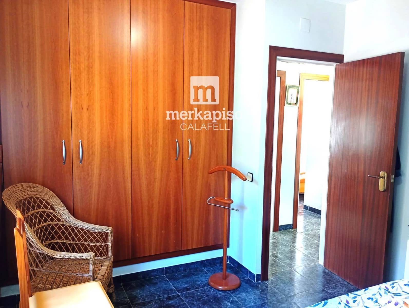 4 slaapkamer Villa te koop in Castellet i la Gornal - € 293.552 (Ref: 9911763)