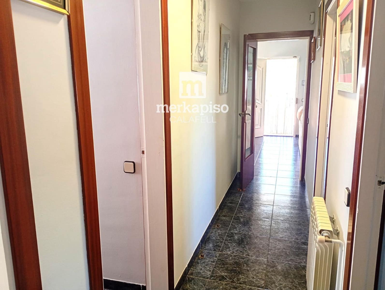 4 slaapkamer Villa te koop in Castellet i la Gornal - € 293.552 (Ref: 9911763)