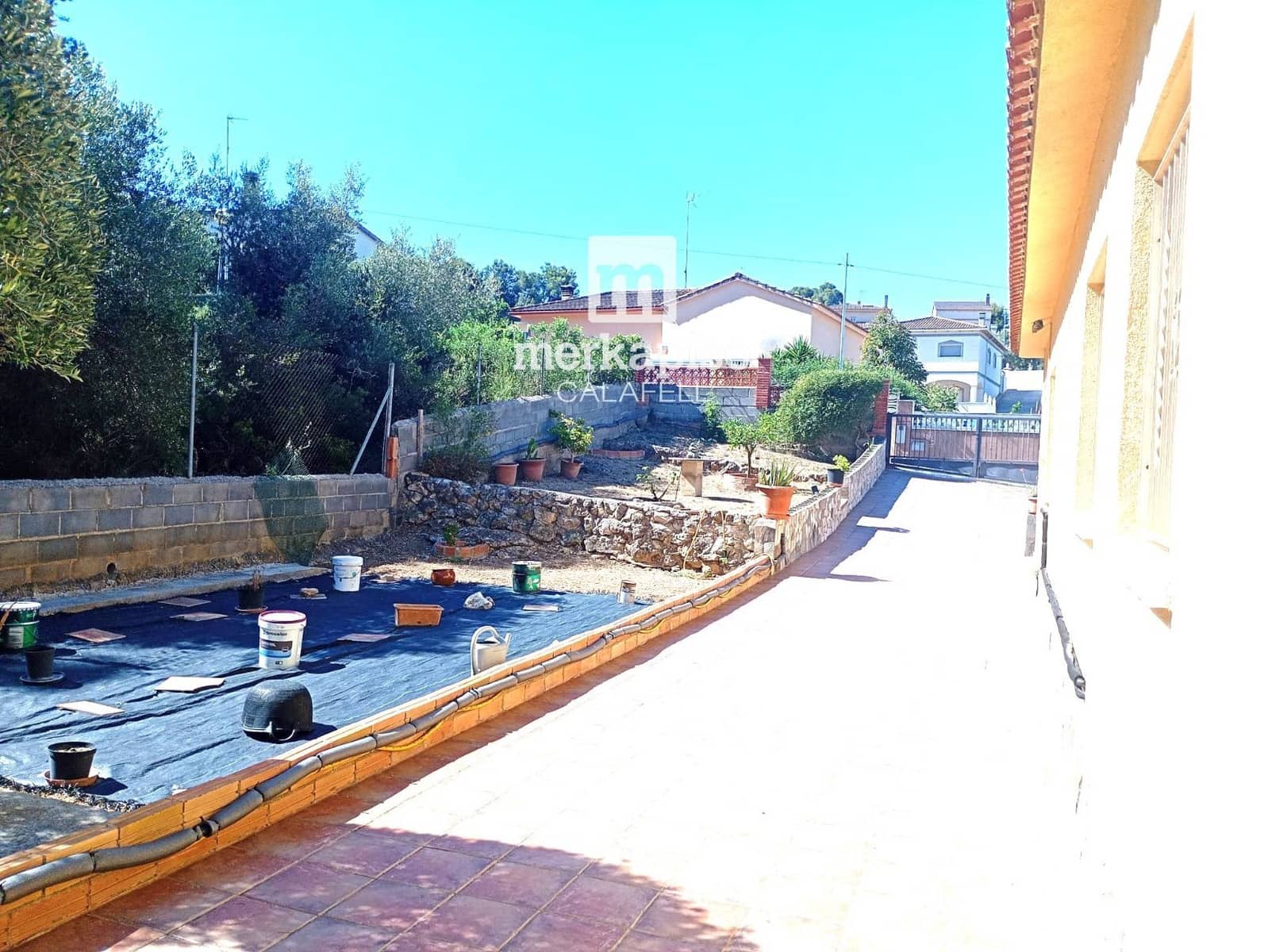 4 slaapkamer Villa te koop in Castellet i la Gornal - € 293.552 (Ref: 9911763)