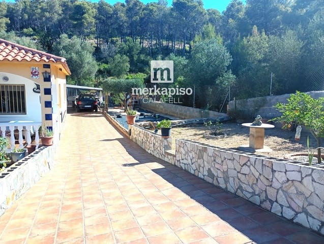 4 bedroom Villa for sale in Castellet i la Gornal - € 293,552 (Ref: 9911763)