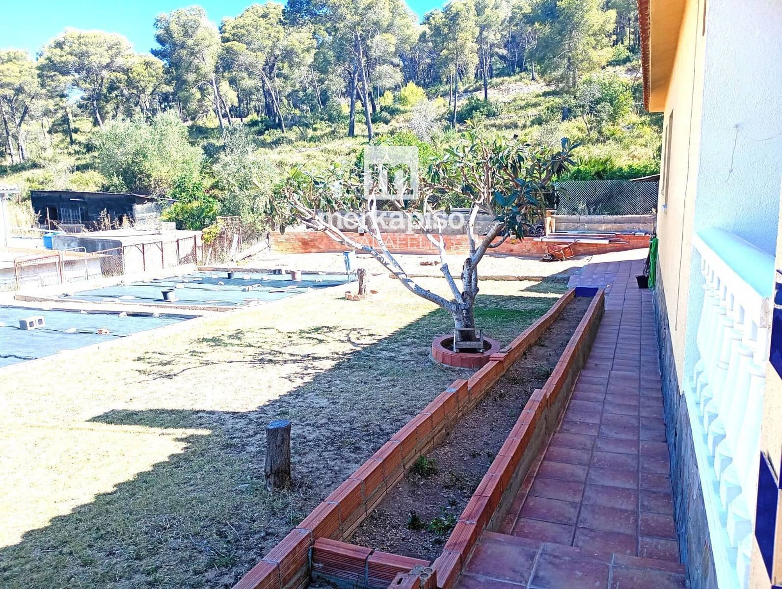 4 slaapkamer Villa te koop in Castellet i la Gornal - € 293.552 (Ref: 9911763)