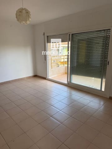 Piso de 2 habitaciones en Calafell en venta - 160.000 € (Ref: 9912254)