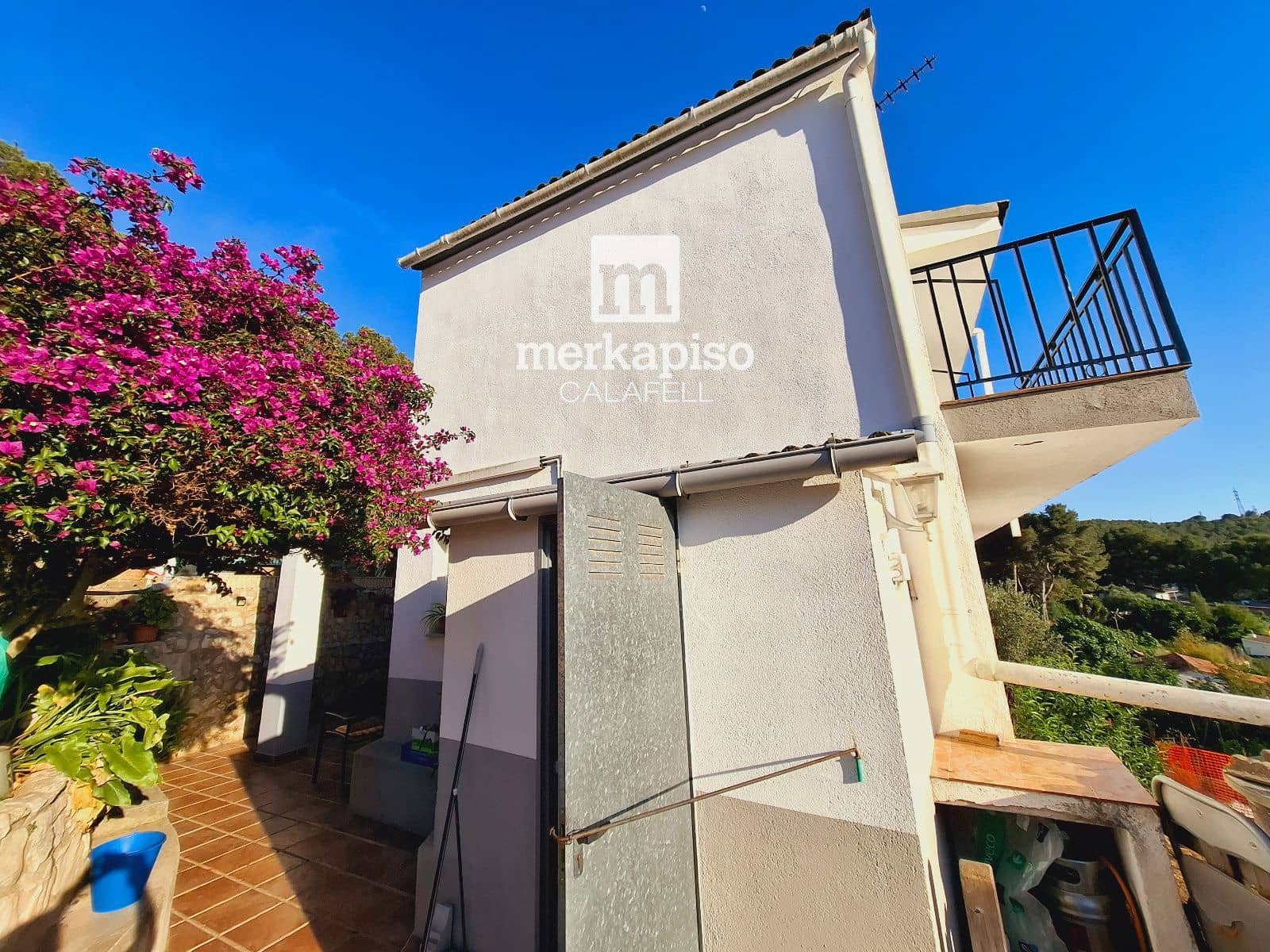 4 soveværelse Villa til salg i Calafell med garage - € 300.000 (Ref: 9912255)