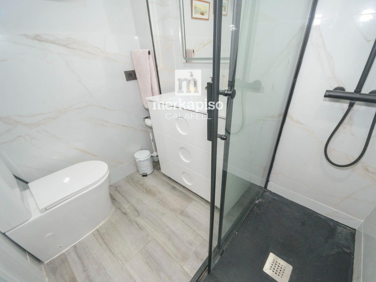 2 bedroom Flat for sale in El Vendrell - € 290,000 (Ref: 9918635)