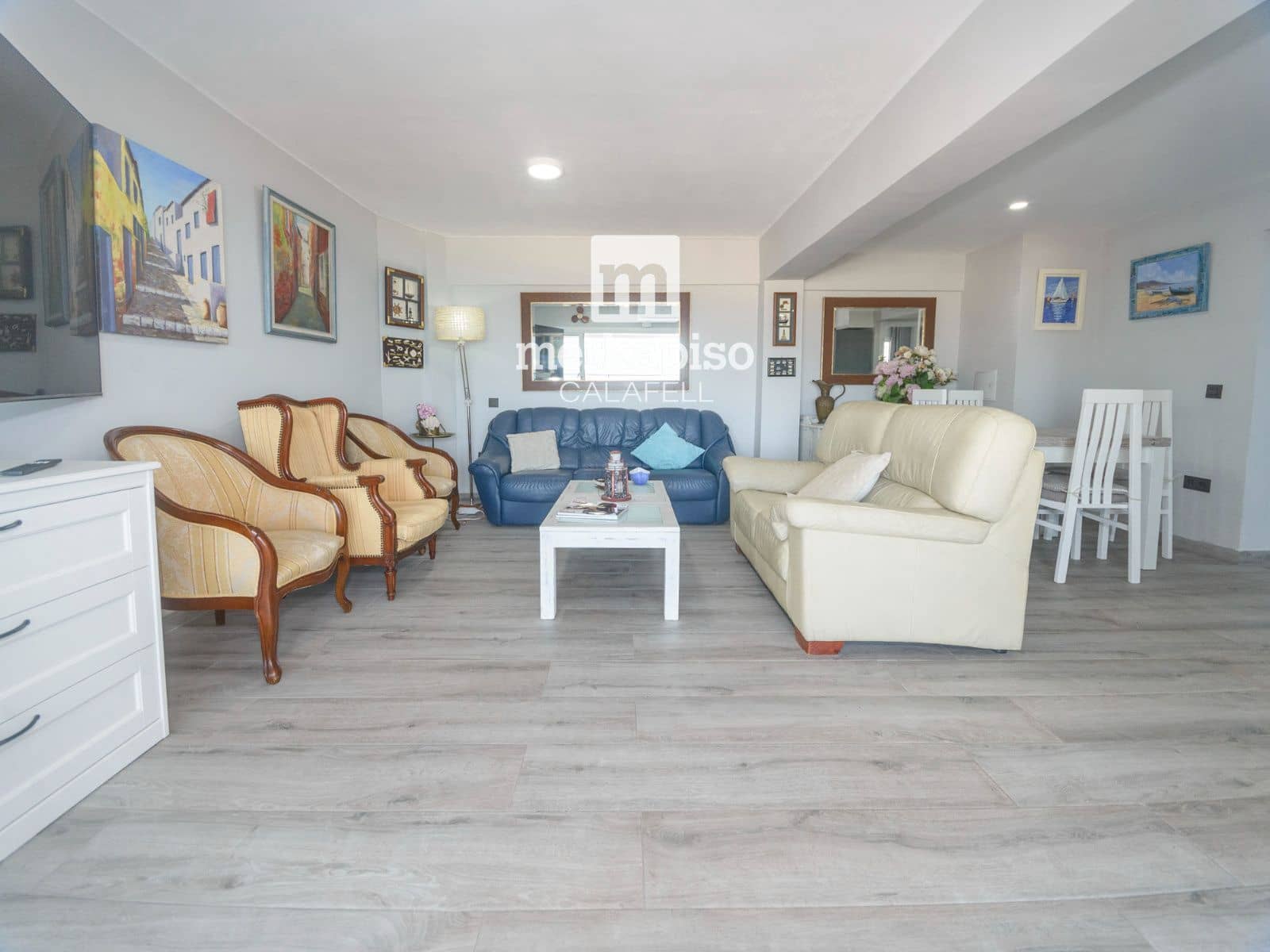 2 bedroom Flat for sale in El Vendrell - € 290,000 (Ref: 9918635)