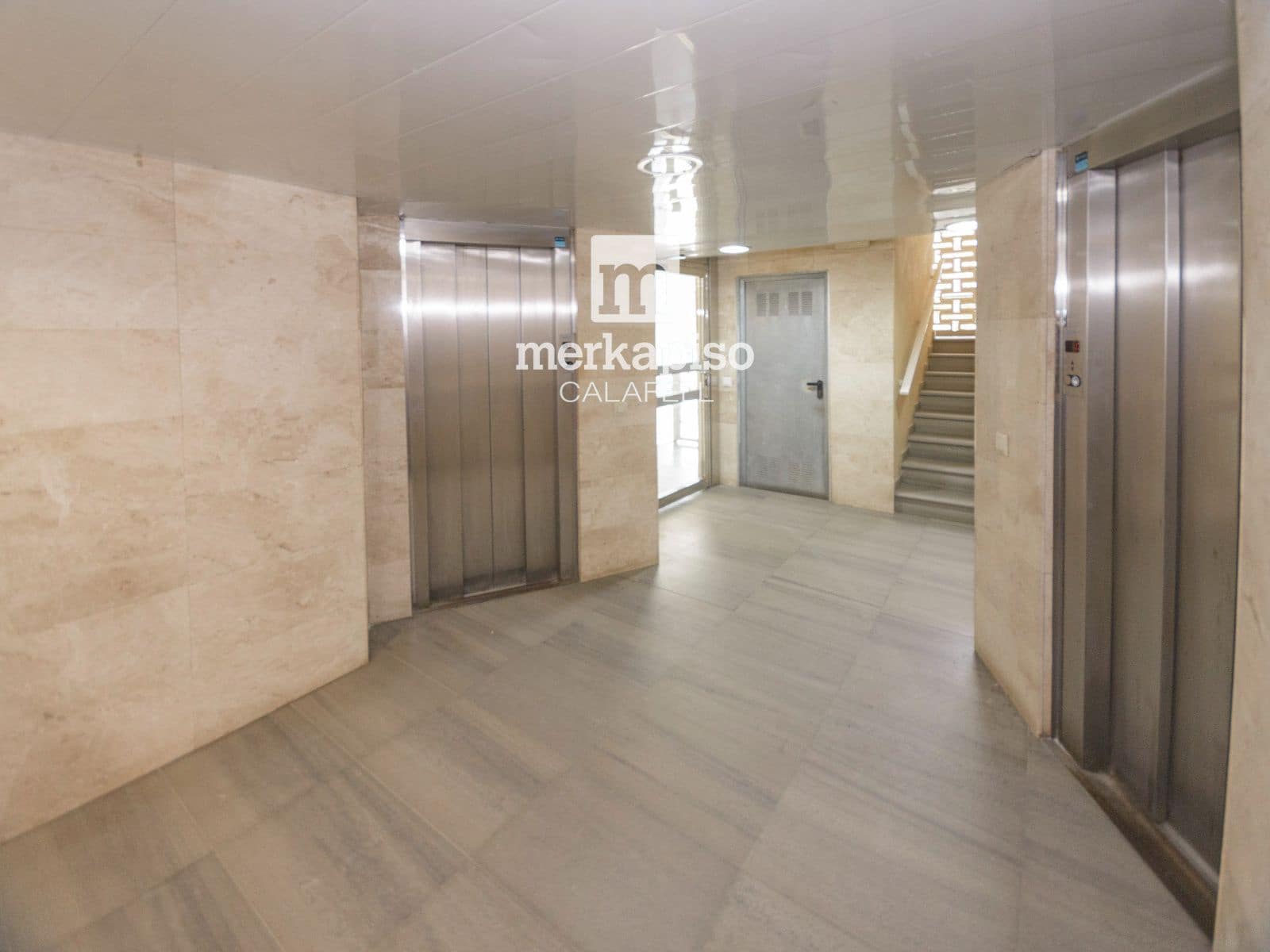 2 bedroom Flat for sale in El Vendrell - € 290,000 (Ref: 9918635)