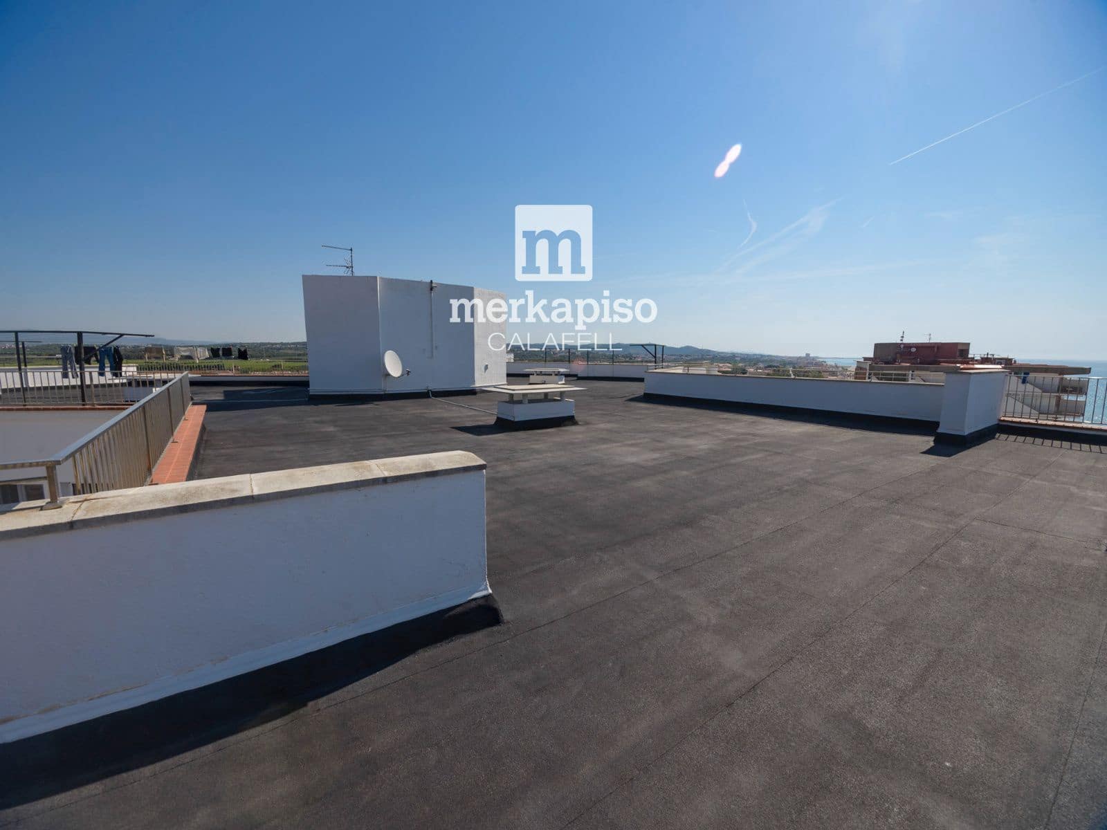2 bedroom Flat for sale in El Vendrell - € 290,000 (Ref: 9918635)