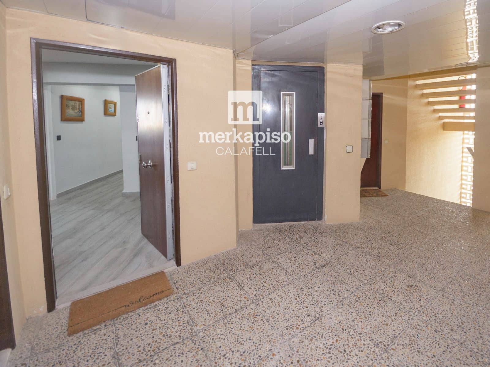 2 bedroom Flat for sale in El Vendrell - € 290,000 (Ref: 9918635)