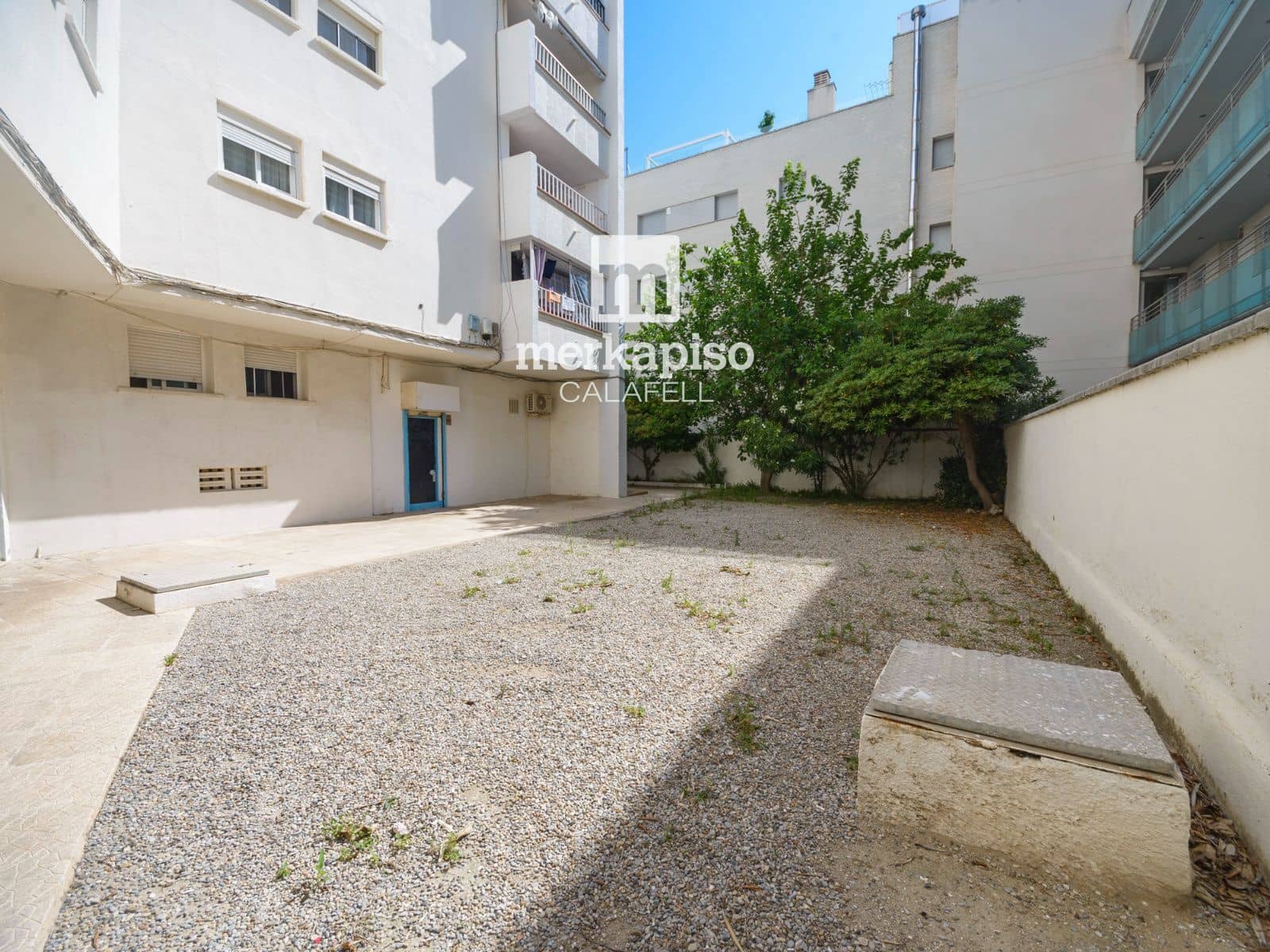 2 bedroom Flat for sale in El Vendrell - € 290,000 (Ref: 9918635)