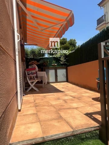 3 bedroom Flat for sale in Segur de Calafell, Calafell - € 275,000 (Ref: 9918800)