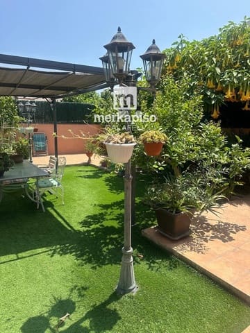 3 bedroom Flat for sale in Segur de Calafell, Calafell - € 275,000 (Ref: 9918800)