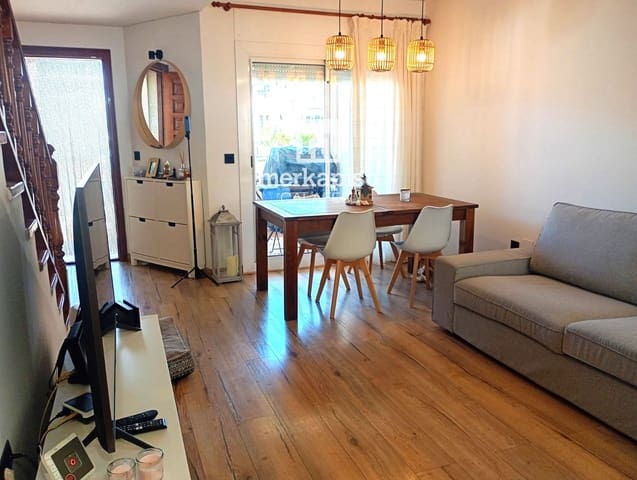 4 soveværelse Byhus til salg i Cunit med garage - € 297.100 (Ref: 9926583)