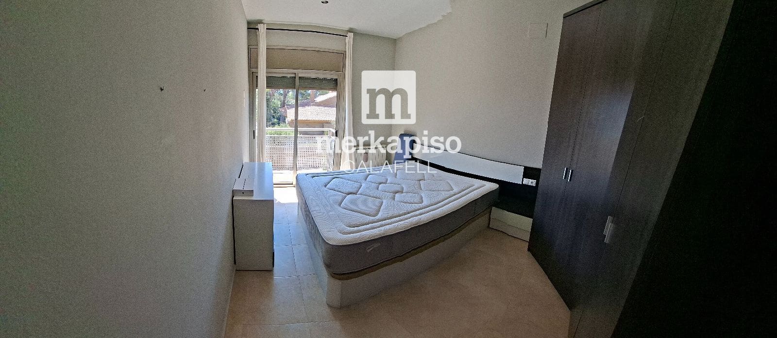 3 soveværelse Byhus til salg i El Vendrell med swimmingpool garage - € 355.000 (Ref: 9936717)