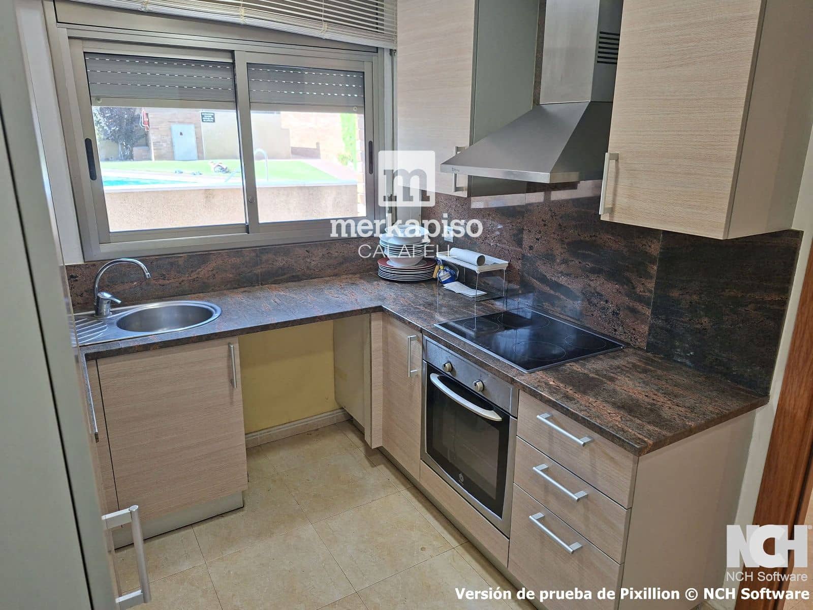 3 soveværelse Byhus til salg i El Vendrell med swimmingpool garage - € 355.000 (Ref: 9936717)