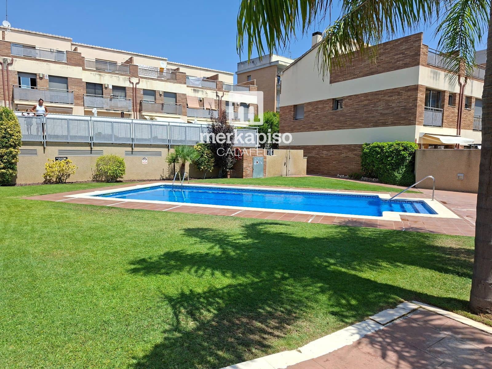 3 soveværelse Byhus til salg i El Vendrell med swimmingpool garage - € 355.000 (Ref: 9936717)